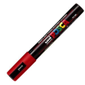 Marcatore a base d’acqua Uni Posca PC5M  – punta  tonda media da 1,8mm a 2,5mm – rosso – Uni Mitsubishi